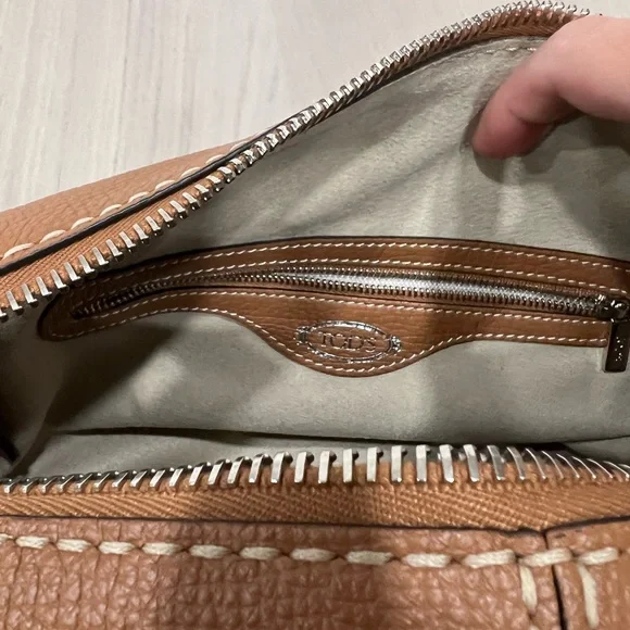 Brand new Tod’s Aoz bag - Picture 8 of 10